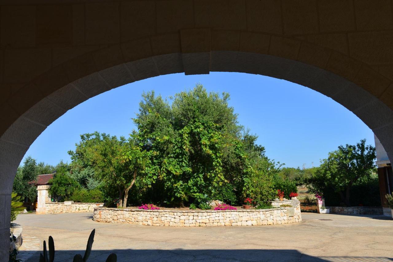 Masseria Peppeturro Чистерніно Екстер'єр фото